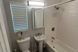 140 NE 71st St, Miami, FL 33138 - Photo 12