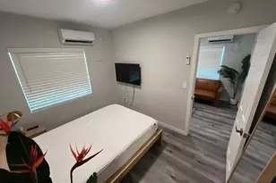 140 NE 71st St, Miami, FL 33138 - Photo 10