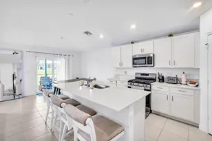 6339 NW Windwood Way, Port Saint Lucie, FL 34987 - Photo 10