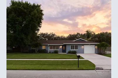 304 Circle W, Jupiter, FL 33458 - Photo 2