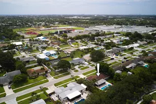 304 Circle W, Jupiter, FL 33458 - Photo 42