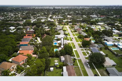 304 Circle W, Jupiter, FL 33458 - Photo 38