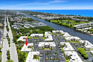 24 Colonial Club Dr, Boynton Beach, FL 33435 - Photo 26