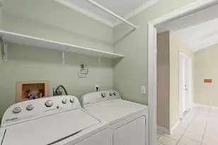 9746 SE Landing Pl, Tequesta, FL 33469 - Photo 48