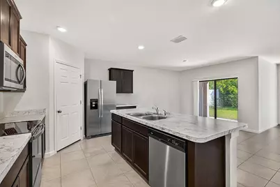 5307 Entertainment Way, Fort Pierce, FL 34947 - Photo 2