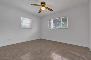 2100 N 57th Ave, Hollywood, FL 33021 - Photo 22