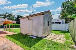 2100 N 57th Ave, Hollywood, FL 33021 - Photo 32