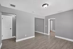 1920 N 48th St, Fort Pierce, FL 34947 - Photo 12