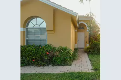 14750 SW 156th Avenue, Miami, FL 33196 - Photo 2