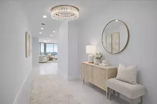153 N Seabreeze Blvd N, Fort Lauderdale, FL 33304 - Photo 2