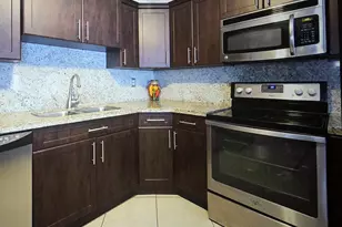 2441 Pine Tree Dr, Miramar, FL 33023 - Photo 4