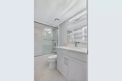 104 Half Moon Circle #D2, Hypoluxo, FL 33462 - Photo 42
