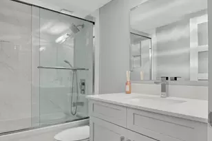 104 Half Moon Cir, Hypoluxo, FL 33462 - Photo 42