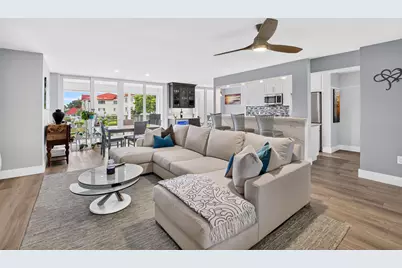 104 Half Moon Circle #D2, Hypoluxo, FL 33462 - Photo 10