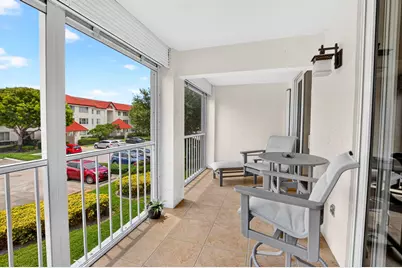 104 Half Moon Circle #D2, Hypoluxo, FL 33462 - Photo 30