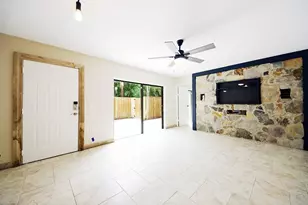 1700 Embassy Dr, West Palm Beach, FL 33401 - Photo 2