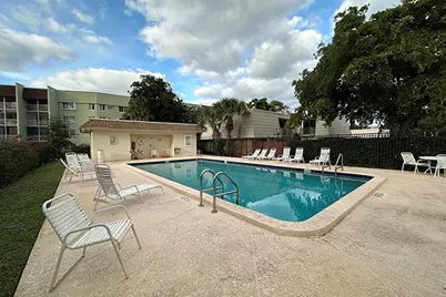 1700 Embassy Drive #Apt 402, West Palm Beach, FL 33401 - Photo 36