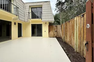 1700 Embassy Dr, West Palm Beach, FL 33401 - Photo 1