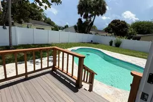 3040 Tropical Trail, Lake Worth, FL 33462 - Photo 10