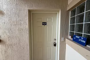 1095 Golden Lakes Blvd, West Palm Beach, FL 33411 - Photo 4