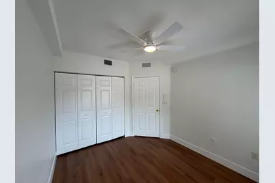 1095 Golden Lakes Boulevard, West Palm Beach, FL 33411 - Photo 10