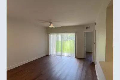1095 Golden Lakes Boulevard, West Palm Beach, FL 33411 - Photo 6