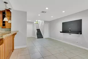 10723 NW 11th St, Pembroke Pines, FL 33026 - Photo 16