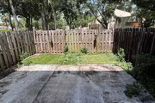 113 NW 115th Terrace, Plantation, FL 33325 - Photo 4