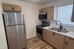 6503 Winfield Blvd, Margate, FL 33063 - Photo 4