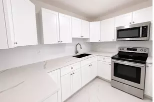 4341 Riverside Dr, Coral Springs, FL 33065 - Photo 2