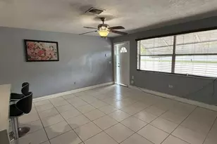 3956 Melaleuca Ln, Lake Worth, FL 33461 - Photo 6