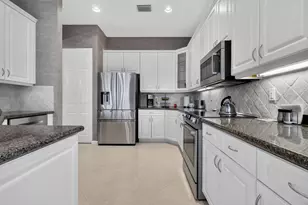 7760 Lighthouse Point Ln, Lake Worth, FL 33467 - Photo 16