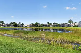 7760 Lighthouse Point Ln, Lake Worth, FL 33467 - Photo 4