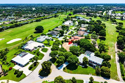 114 Glenbrook Court, Atlantis, FL 33462 - Photo 2