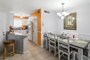 11 Garden St, Tequesta, FL 33469 - Photo 2