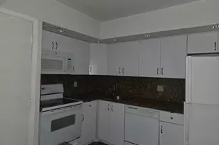 4160 Inverrary Dr, Lauderhill, FL 33319 - Photo 8