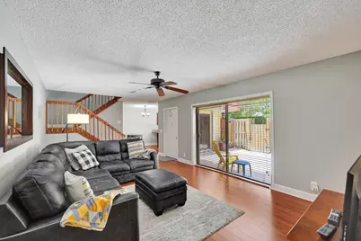 714 NW 98th Circle, Plantation, FL 33324 - Photo 10