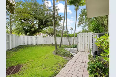 1101 Waverly Road, Fort Lauderdale, FL 33312 - Photo 2