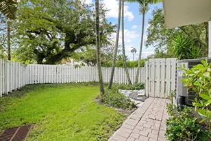 1101 Waverly Rd, Fort Lauderdale, FL 33312 - Photo 2