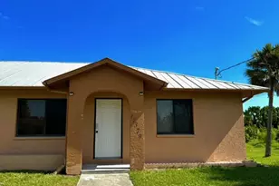 17370 W Carnegie Cir, Fort Myers, FL 33967 - Photo 2