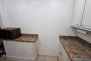 2381 Sunset Ave, Lake Worth, FL 33461 - Photo 4
