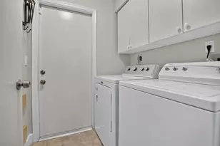 1131 NW 108th Ave, Plantation, FL 33322 - Photo 44