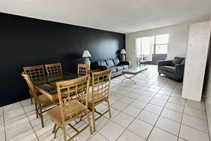 2601 NE 3rd Ct, Boynton Beach, FL 33435 - Photo 2