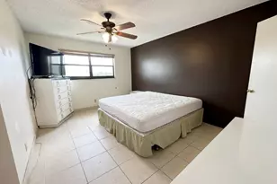 2601 NE 3rd Ct, Boynton Beach, FL 33435 - Photo 8