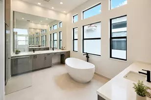 13062 Florida Crane Dr, Palm Beach Gardens, FL 33412 - Photo 6