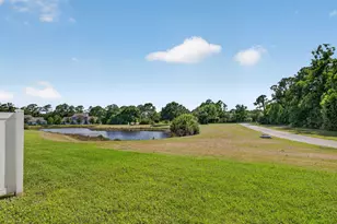 608 NE Waters Edge Ln, Port Saint Lucie, FL 34983 - Photo 36