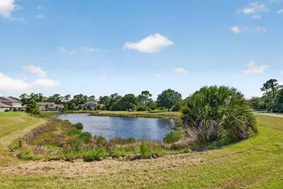 608 NE Waters Edge Lane, Port Saint Lucie, FL 34983 - Photo 32
