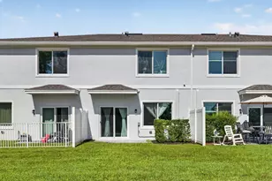 608 NE Waters Edge Ln, Port Saint Lucie, FL 34983 - Photo 34