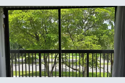 4965 E Sabal Palm Boulevard #403, Tamarac, FL 33319 - Photo 1
