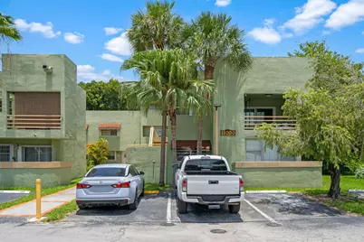 11099 NW 7th Street, Miami, FL 33172 - Photo 6